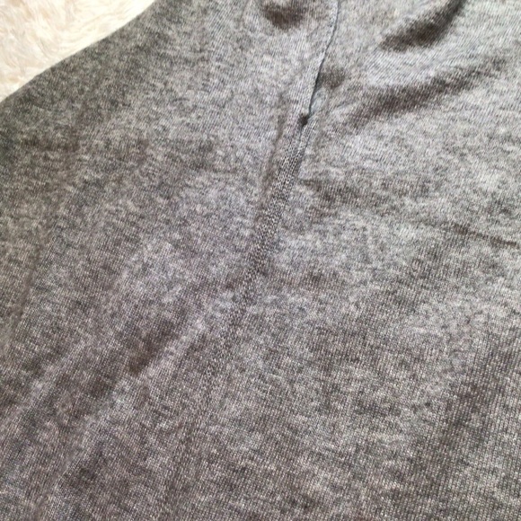 Elegant Gray Women's Poncho - Picture 7 of 15